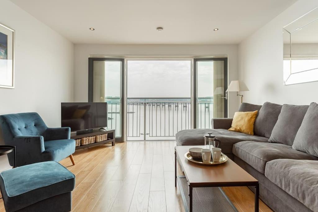 Lux Waterfront 2 Bed Apt, V&A 10Min Walk, St Andrew'S Golf 25Min Drive Dundee Kültér fotó