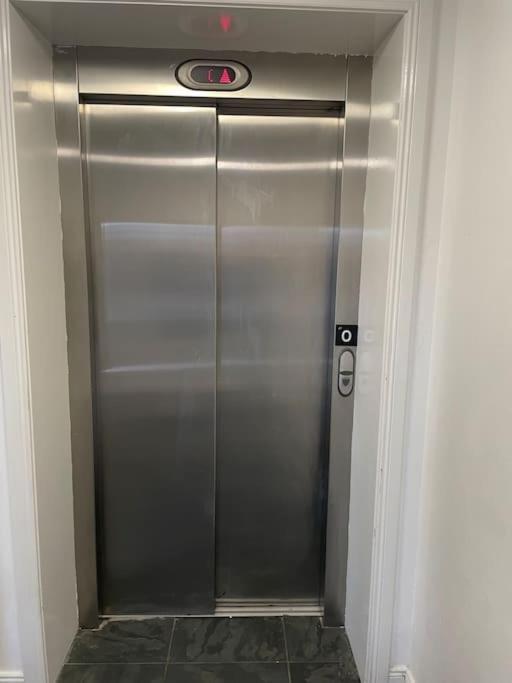Lux Waterfront 2 Bed Apt, V&A 10Min Walk, St Andrew'S Golf 25Min Drive Dundee Kültér fotó