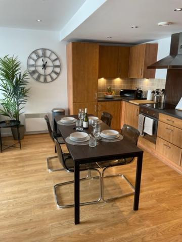 Lux Waterfront 2 Bed Apt, V&A 10Min Walk, St Andrew'S Golf 25Min Drive Dundee Kültér fotó